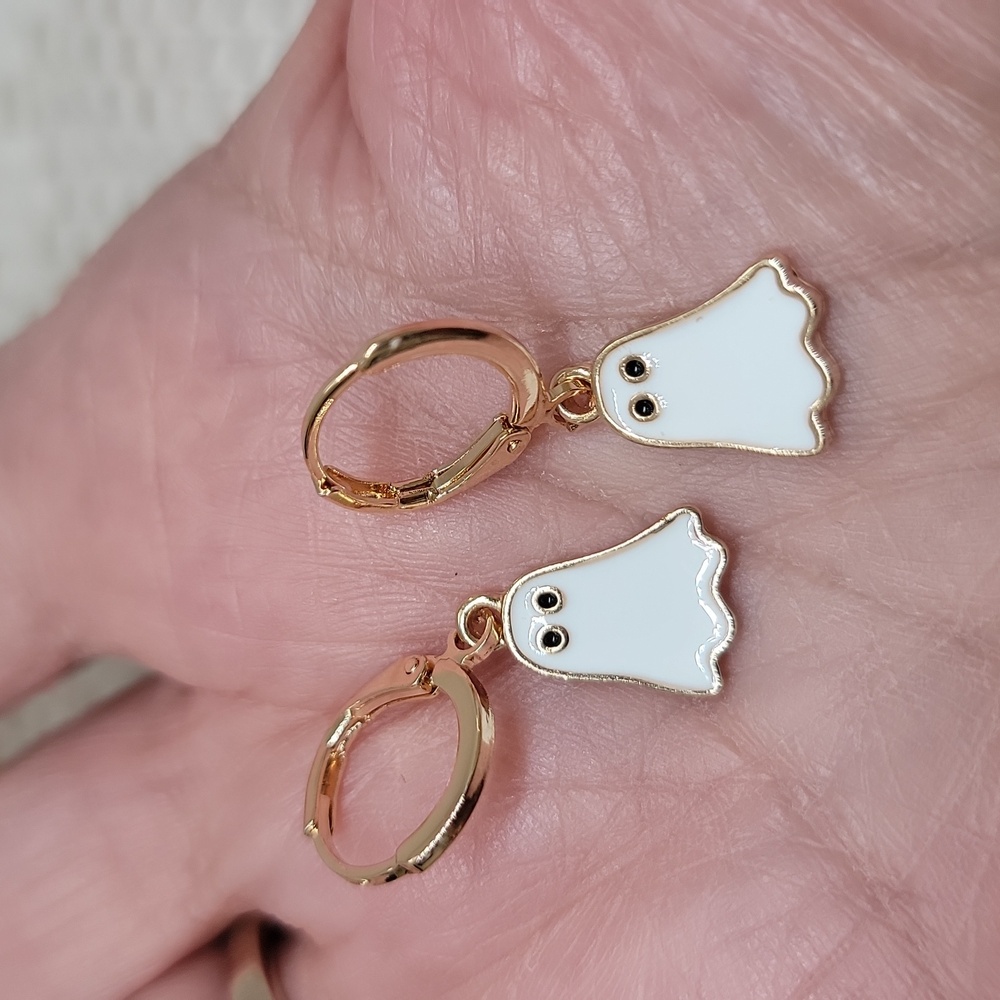 Boho Halloween Ghost Earrings Dangling Huggie White Gold Tone 1.18 In - Picture 5 of 11